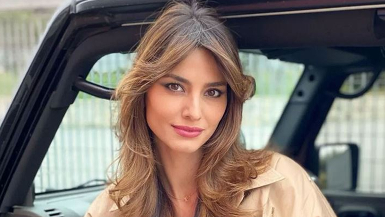 Tα abstract nails της Ηλιάνας Παπαγεωργίου που θα αναβαθμίσουν το look σου