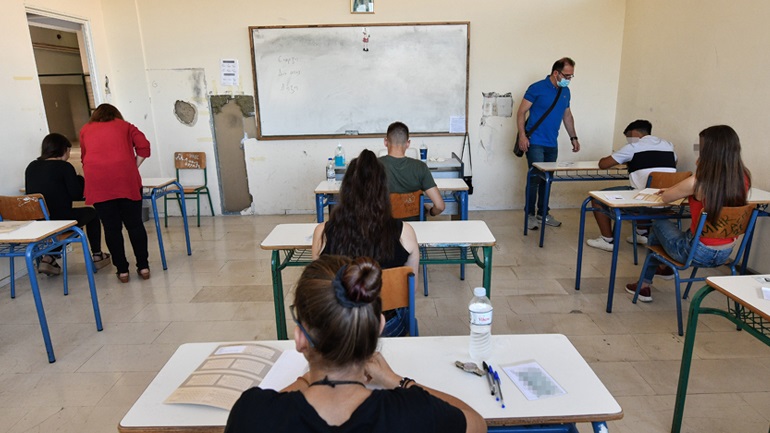 Υπ. Παιδείας: Γραμμές ψυχολογικής υποστήριξης για τους υποψηφίους των Πανελλαδικών