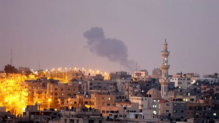 Συνεχίζονται τα πλήγματα στη Γάζα με τη διπλωματία να δραστηριοποιείται για κατάπαυση του πυρός