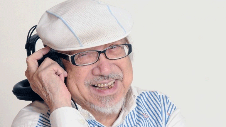 Ο μακροβιότερος ραδιοφωνικός DJ στον κόσμο αποχαιρέτισε το κοινό του