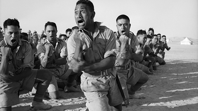 Ογδόντα χρόνια από τη Μάχη της Κρήτης: Η ξεχασμένη ιστορία των αυτοχθόνων Μαορί που πολέμησαν με ξιφολόγχες τους Γερμανούς