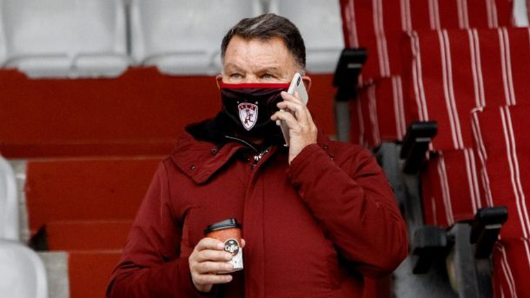 Super League: Ποινή απαγόρευσης εισόδου στα γήπεδα για τέσσερις αγωνιστικές στον Αλέξη Κούγια