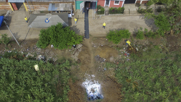 Ελ Σαλβαδόρ: Βρέθηκε μυστικό νεκροταφείο στο σπίτι πρώην αστυνομικού – Εντοπίστηκαν 40 πτώματα