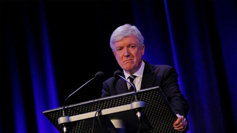 Παραιτήθηκε από τη National Gallery για τη συνέντευξη που είχε δώσει η Νταϊάνα το 1995 Παραιτήθηκε από τη National Gallery για τη συνέντευξη που είχε δώσει η Νταϊάνα το 1995