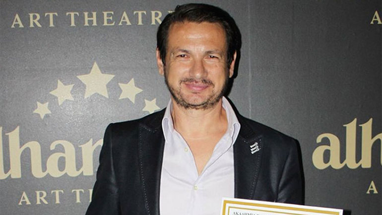 Στο νοσοκομείο με κορωνοϊό ο Σταύρος Νικολαΐδης