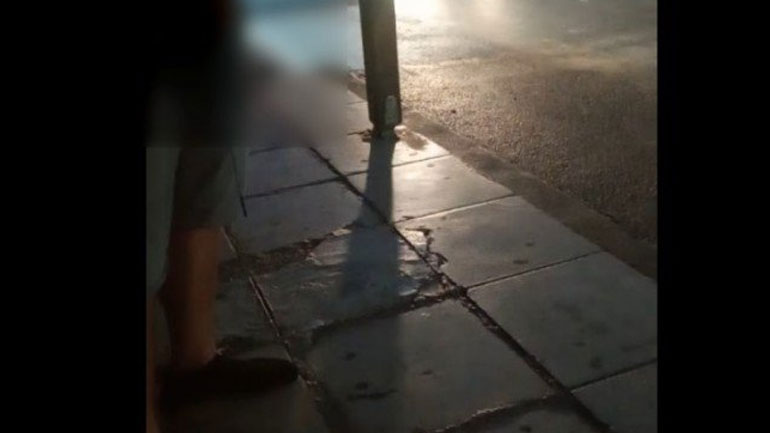 Απίστευτα πράγματα στο Ηράκλειο: Άνδρας αυνανιζόταν σε στάση λεωφορείου Απίστευτα πράγματα στο Ηράκλειο: Άνδρας αυνανιζόταν σε στάση λεωφορείου