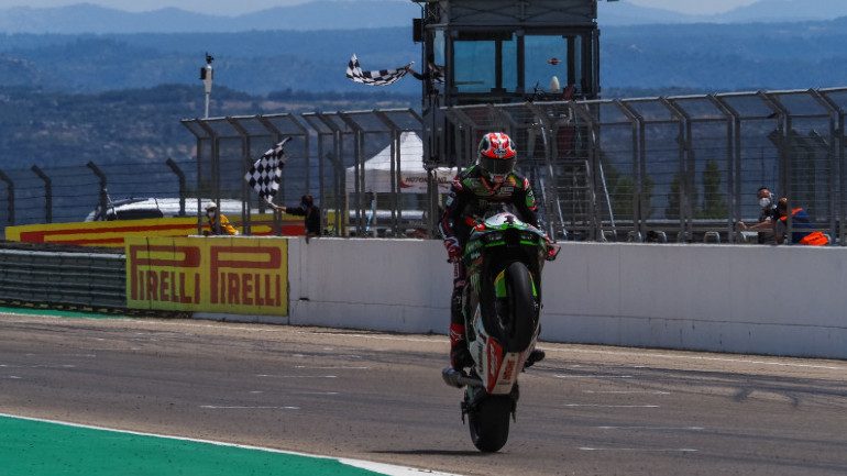 Μπήκε στο club των 100 νικών ο Jonathan Rea