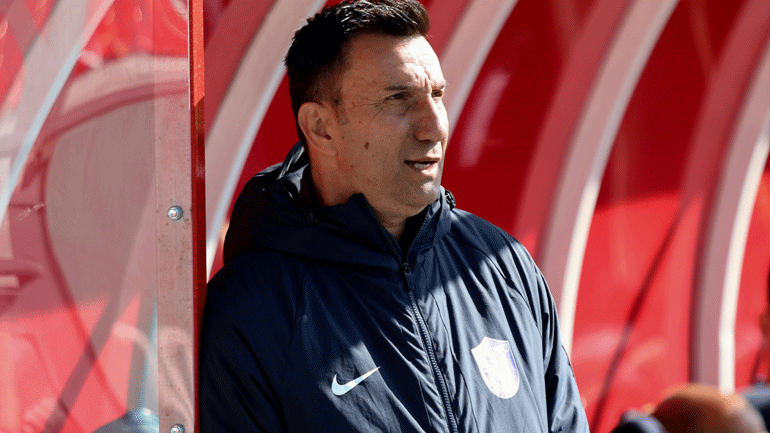 Ο Κώστας Φραντζέσκος ανέλαβε την τεχνική ηγεσία της ΑΕΛ