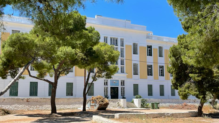 Δυναμική νέα πορεία του Ιδρύματος «Αναργύρειος και Κοργιαλένειος Σχολή Σπετσών»