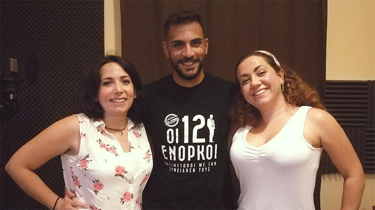 Οι αδελφές Σπανομάρκου επιστρέφουν με τραγούδι παραλίας!