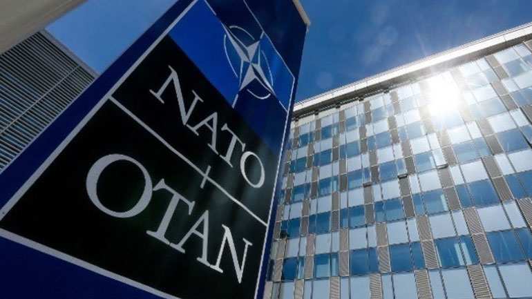 Συνεδριάζουν την Τρίτη οι πρεσβευτές του ΝΑΤΟ για το περιστατικό στην πτήση της Ryanair