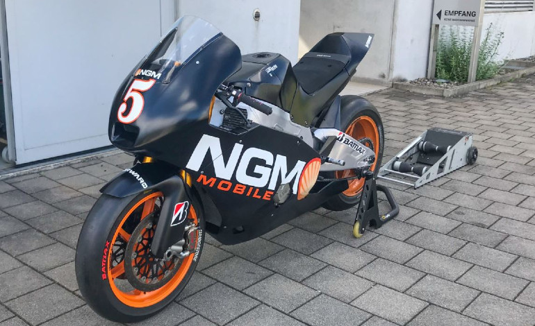 Αυτή είναι η πρώτη Suter BMW MMXI #001 που κατασκευάστηκε ποτέ.