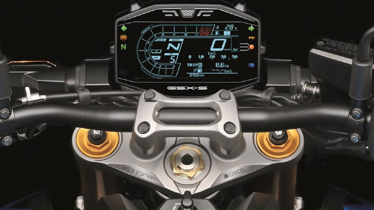 Αριθμημένη πλακέτα για τα πέντε ειδικά GSX-S1000.