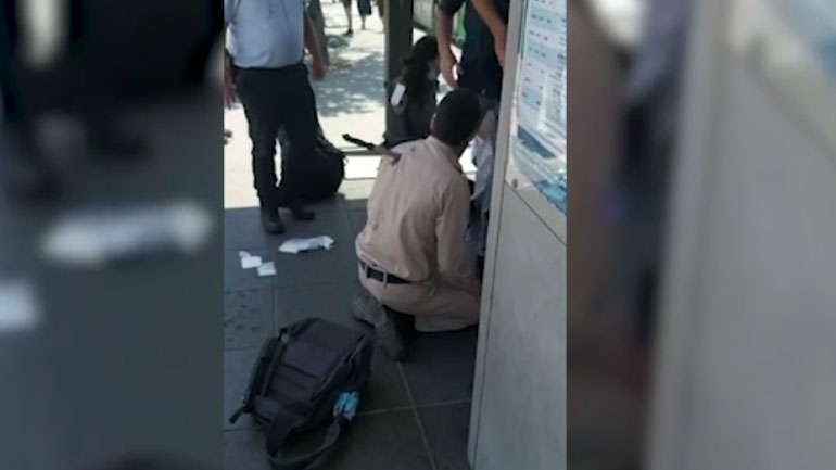 Επίθεση σε Ισραηλινούς στρατιώτες με μαχαίρι – Νεκρός ο δράστης