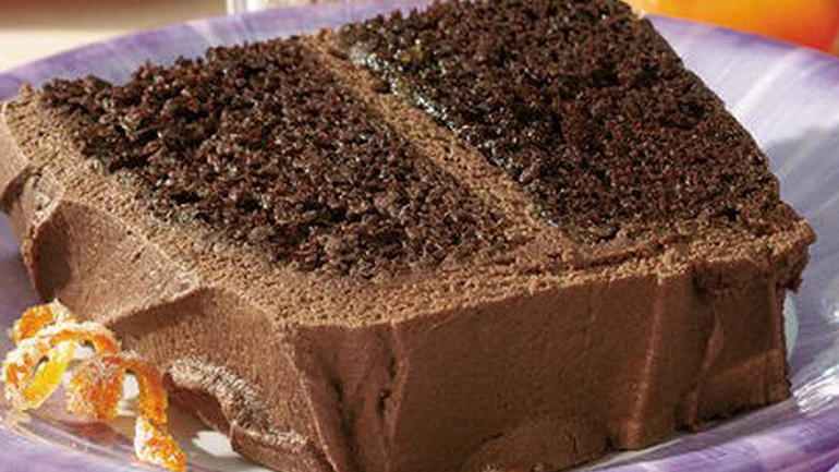 Κέικ με πραλίνα φουντουκιού