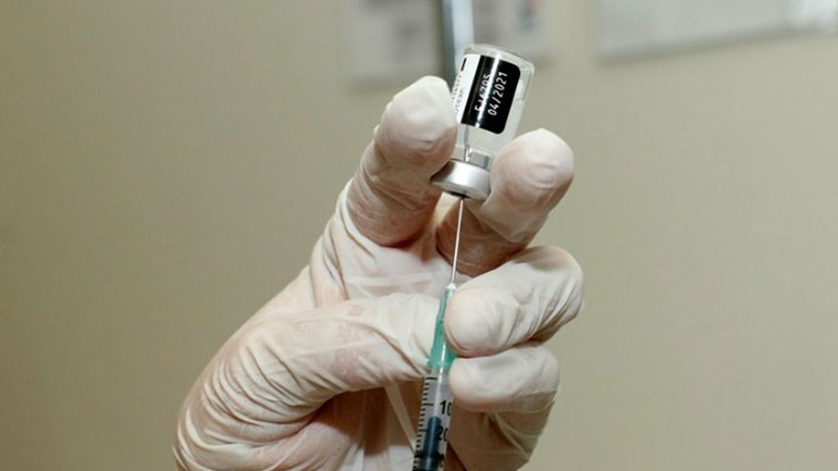 Άνοιξε η πλατφόρμα για τις ηλικίες 35-39 και για τα 4 διαθέσιμα εμβόλια κατά του Covid-19 Άνοιξε η πλατφόρμα για τις ηλικίες 35-39 και για τα 4 διαθέσιμα εμβόλια κατά του Covid-19