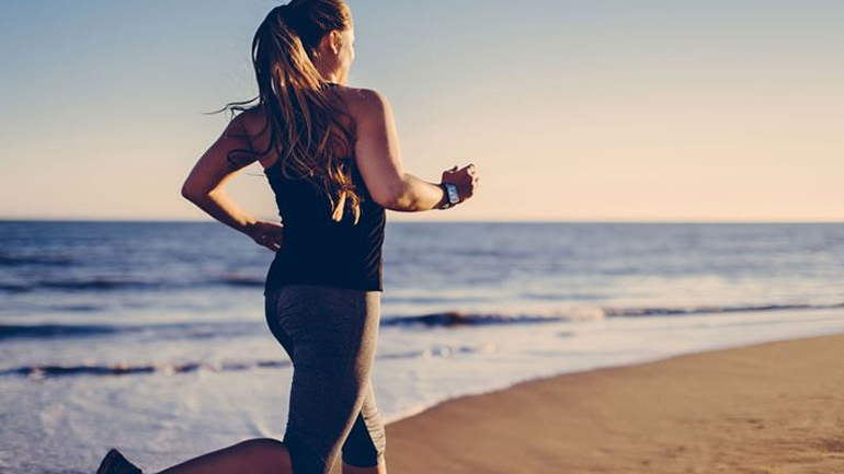 Μήπως πρέπει να αρχίσετε να σκέφτεστε το τρέξιμο στην παραλία