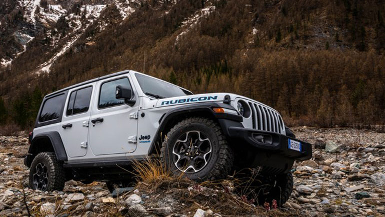 Ατρόμητο στα δύσκολα το νέο Jeep Wrangler 4xe ακόμη και με την ηλεκτροκίνηση