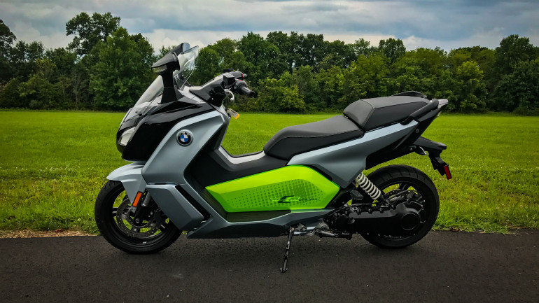 Αυτό είναι το C Evolution, η πρώτη προσπάθεια για ηλεκτρικό scooter από την BMW το 2018.