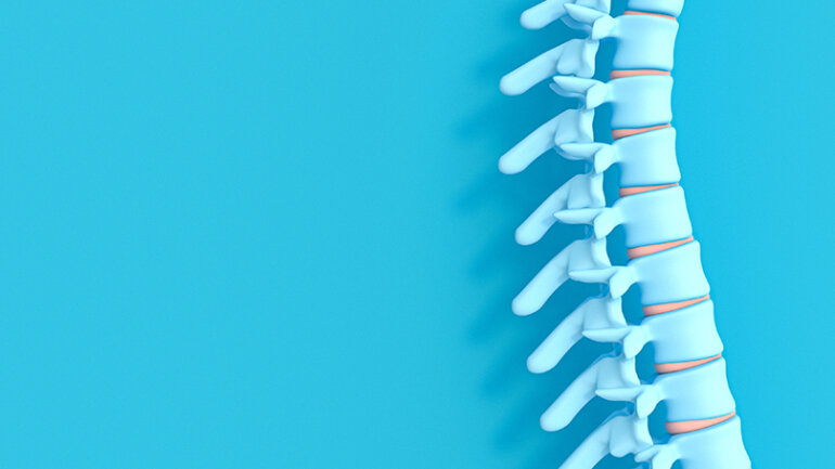 Χειρουργική αντιμετώπιση σκολίωσης και κύφωσης με το ρομποτικό σύστημα ExcelsiusGPS