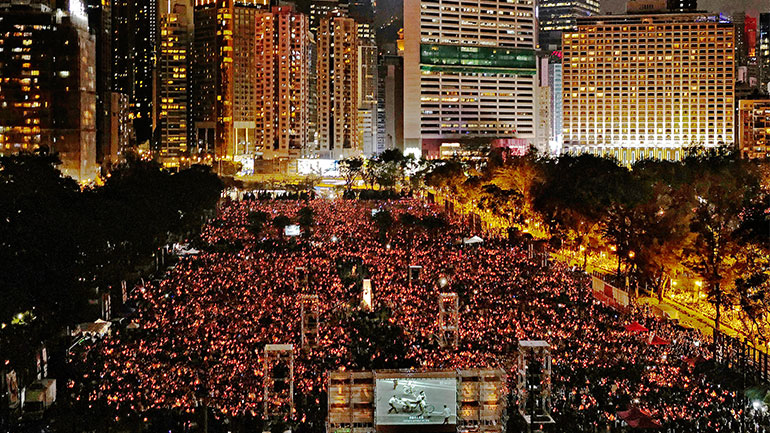 Χονγκ Κονγκ: Απαγορεύεται και φέτος η εκδήλωση μνήμης για την Πλατεία Τιενανμέν