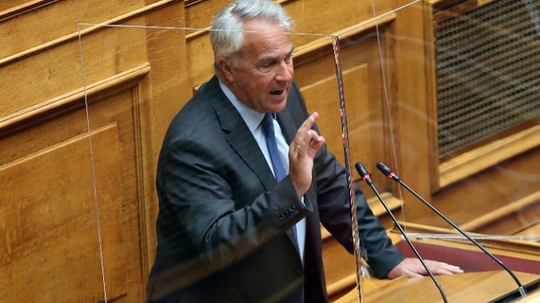 Χάνουν τα πολιτικά δικαιώματα τους οι Χρυσαυγίτες – Τι προβλέπει η τροπολογία Βορίδη