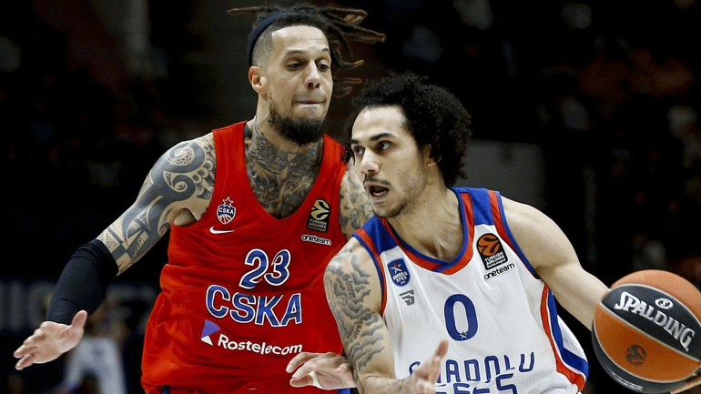 Euroleague: Καρδιοχτύπησε στο τέλος αλλά προκρίθηκε στον τελικό η Εφές, 89-86 την ΤΣΣΚΑ