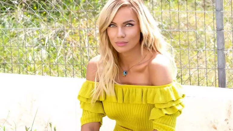 Ιωάννα Μαλέσκου: Με ποιον γνωστό τραγουδιστή ήταν συμμαθήτρια στο Λύκειο;