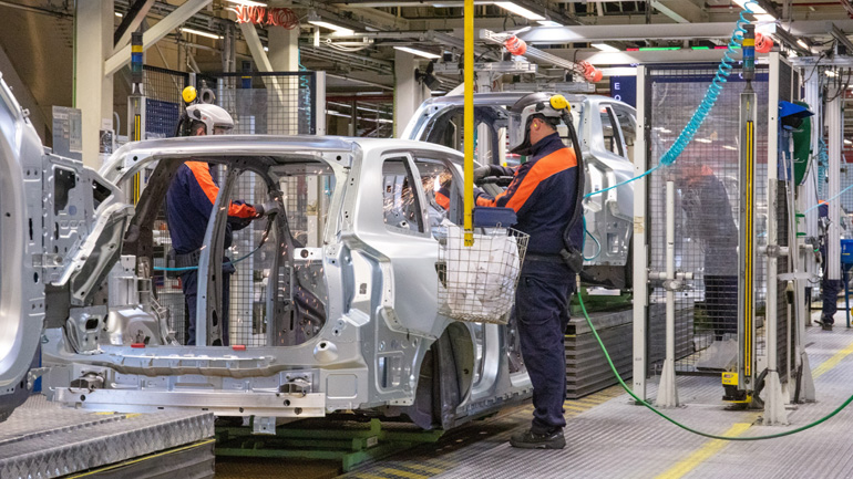 Πολύ υψηλά στάνταρ από τη Volvo.