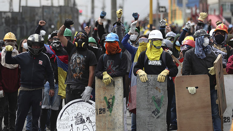 Κολομβία: Ο πρόεδρος Ιβάν Ντούκε αναπτύσσει στρατό στην Κάλι