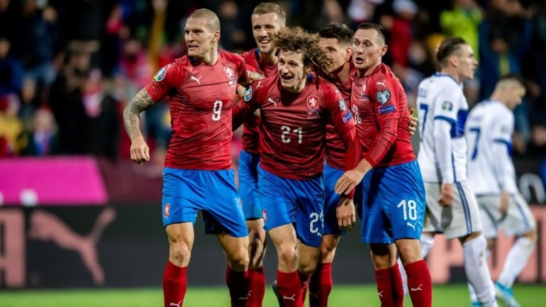 Η Εθνική Τσεχίας αρνείται να μείνει στο Εδιμβούργο λόγω κορωνοϊού