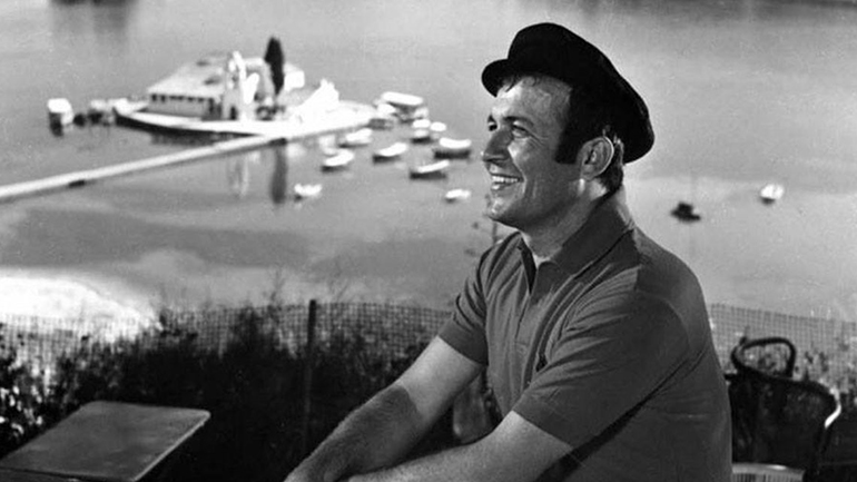 Πουλήθηκε το θρυλικό σπίτι του Δημήτρη Παπαμιχαήλ στο Πόρτο Ύδρα