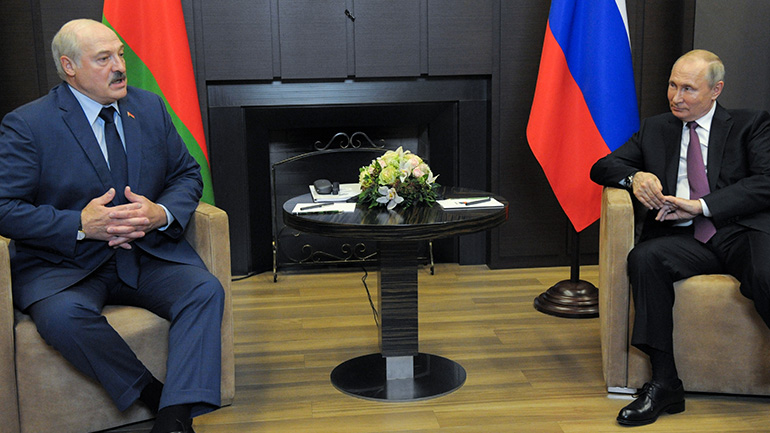 Οι συνομιλίες μεταξύ του Ρώσου προέδρου και του Λευκορώσου ηγέτη συνεχίζονται για δεύτερη ημέρα
