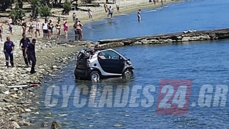 Τήνος: Προσπάθησε να αποφύγει τη σύλληψη και βούτηξε με το αμάξι του στη θάλασσα