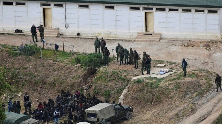 Η Ισπανία κατηγορεί το Μαρόκο για εργαλειοποίηση ανηλίκων στον θύλακα της Θέουτα