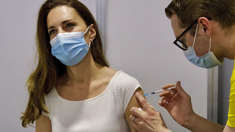 Βρετανία: Η Κέιτ Μίντλετον έκανε την πρώτη δόση του εμβολίου κατά του κορωνοϊού