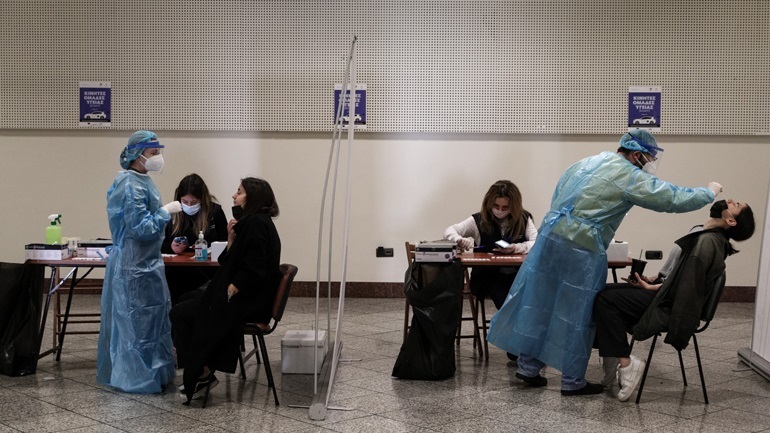 Πού μπορείτε να κάνετε δωρεάν rapid test τη Δευτέρα