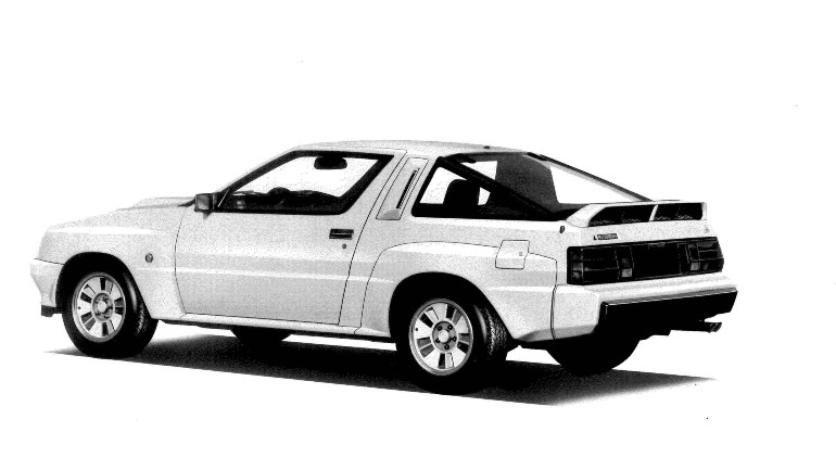 Οι Ιάπωνες είχαν προνοήσει να βγάλουν αριθμημένες πλακέτες στα 200 μοντέλα Starion 4WD.