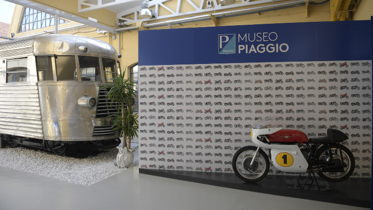 Μοναδικά μοντέλα Moto Guzzi στο Μουσείο της Piaggio Μοναδικά μοντέλα Moto Guzzi στο Μουσείο της Piaggio