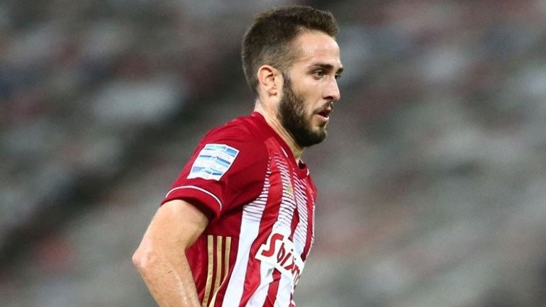 Ολυμπιακός: Διαψεύδεται το σενάριο ανταλλαγής του Φορτούνη με τον Λάριν