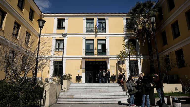 Προφυλακιστέος ο 46χρονος για την απόπειρα αρπαγής μαθήτριας στη Ραφήνα