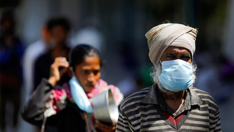 Σχεδόν 2.800 θάνατοι εξαιτίας της COVID-19 στην Ινδία