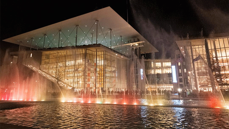 Τα Σιντριβάνια του ΚΠΙΣΝ χορεύουν σε ρυθμούς disco, όπερας, κλασικής μουσικής και γνωστών soundtracks