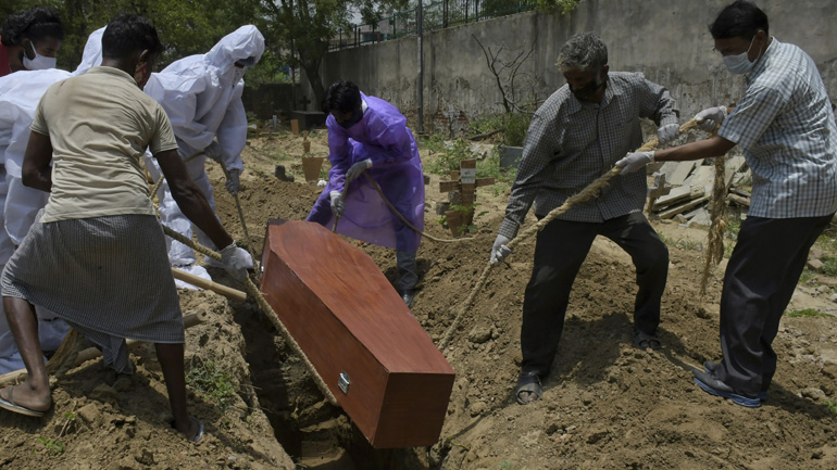 To Περού έγινε η χώρα με τον υψηλότερο αριθμό θανάτων από COVID-19 κατ’ αναλογία προς τον πληθυσμό To Περού έγινε η χώρα με τον υψηλότερο αριθμό θανάτων από COVID-19 κατ’ αναλογία προς τον πληθυσμό