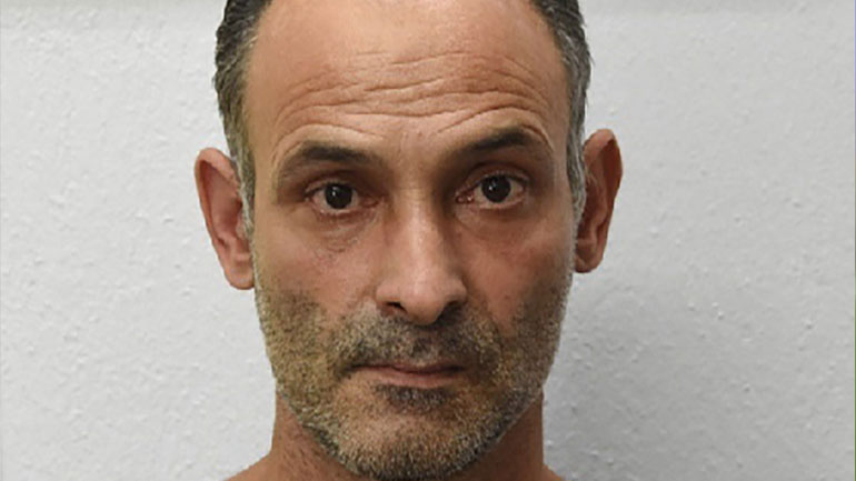 Στη δημοσιότητα η φωτογραφία του 44χρονου που κατηγορείται ότι βίασε 15χρονη στη Λιβαδειά Στη δημοσιότητα η φωτογραφία του 44χρονου που κατηγορείται ότι βίασε 15χρονη στη Λιβαδειά