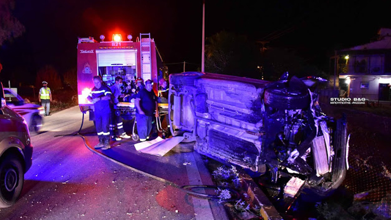 Ένας τραυματίας από ανατροπή αυτοκινήτου στο Ναύπλιο