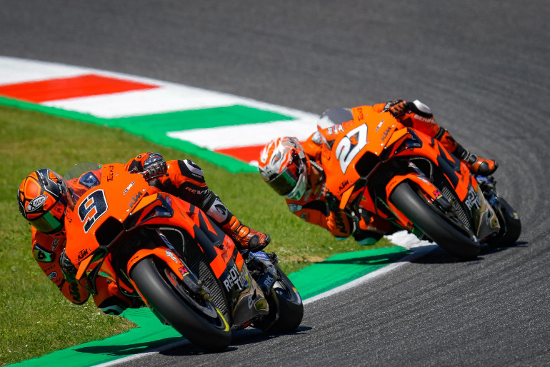 Ένας από τους δύο βρίσκεται προς αναζήτηση εργασίας μετά την ανακοίνωση του Gardner.