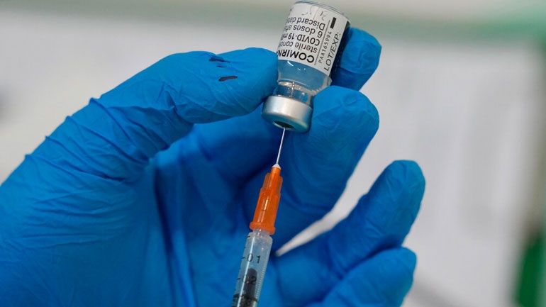 Οι ΗΠΑ θα ανακοινώσουν το σχέδιό τους για τη διανομή 80 εκατ. εμβολίων παγκοσμίως