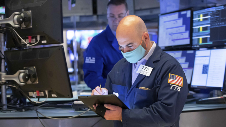 Κλείσιμο με πτώση στη Wall Street