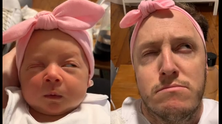 Mπαμπάς μιμείται το μωρό του